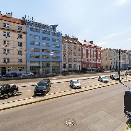 Brand New Studio Apartment #21 With Free Secure Parking In The Center Praha Exteriér fotografie